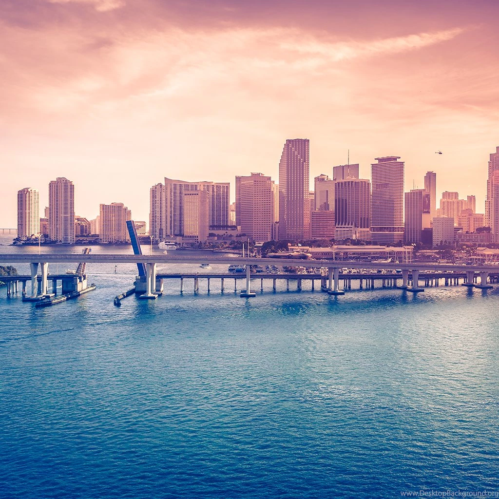 InterfaceLIFT Wallpaper: Miami Downtown, Florida, Usa