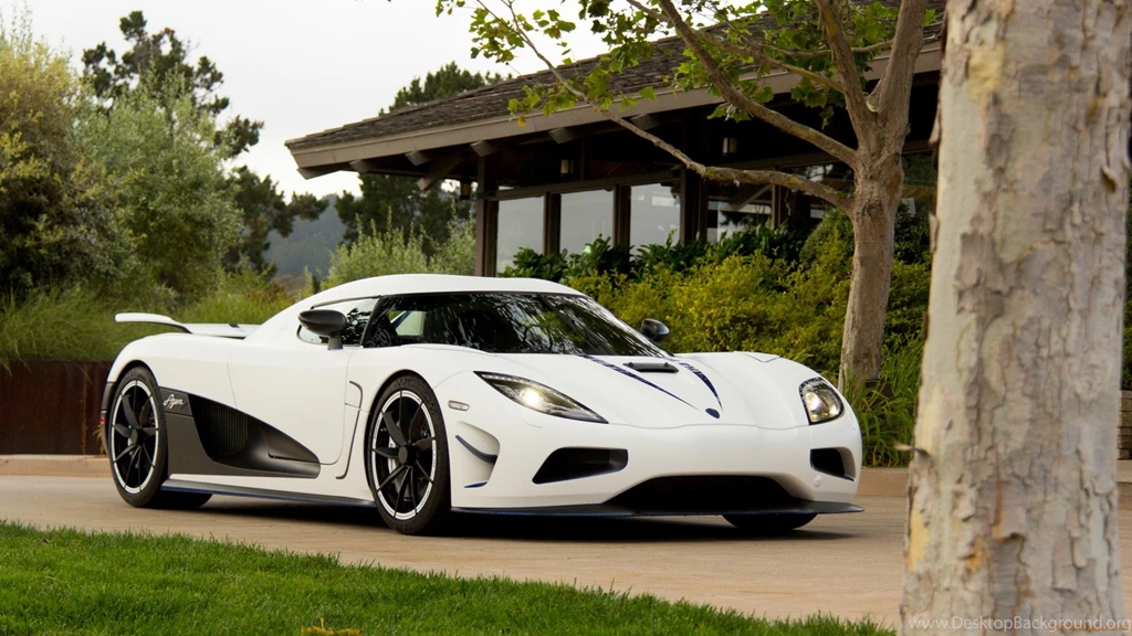 Koenigsegg Agera R Face Wallpapers