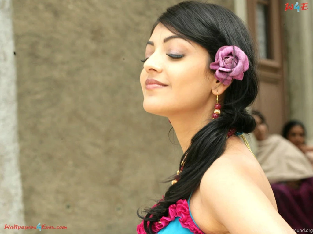 Kajal Aggarwal HD Wallpapers