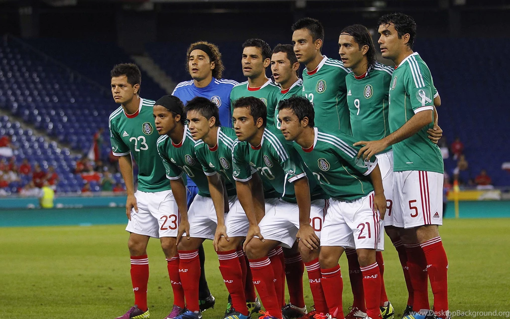 Download Wallpapers 3840x2400 Mexico Vs Chile, Football, 2015 ...