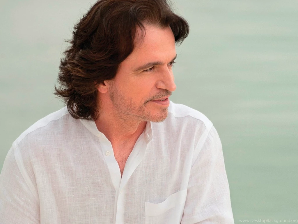 Yanni Wallpapers,Yanni Wallpapers & Pictures Free Download