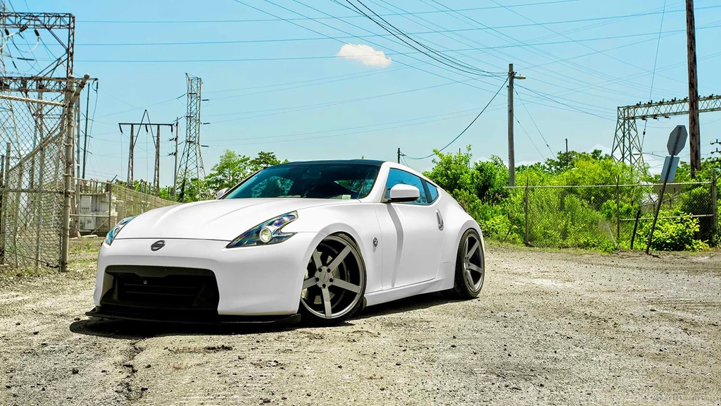 Black Nissan 370Z Wallpapers Image