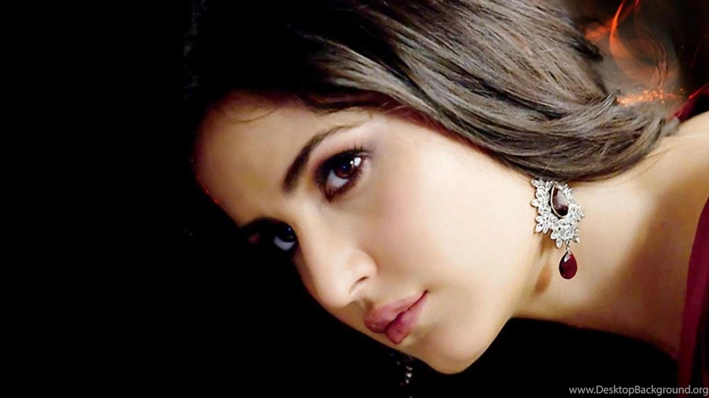 Wallpapers Katrina Kaif Hd 1366x768