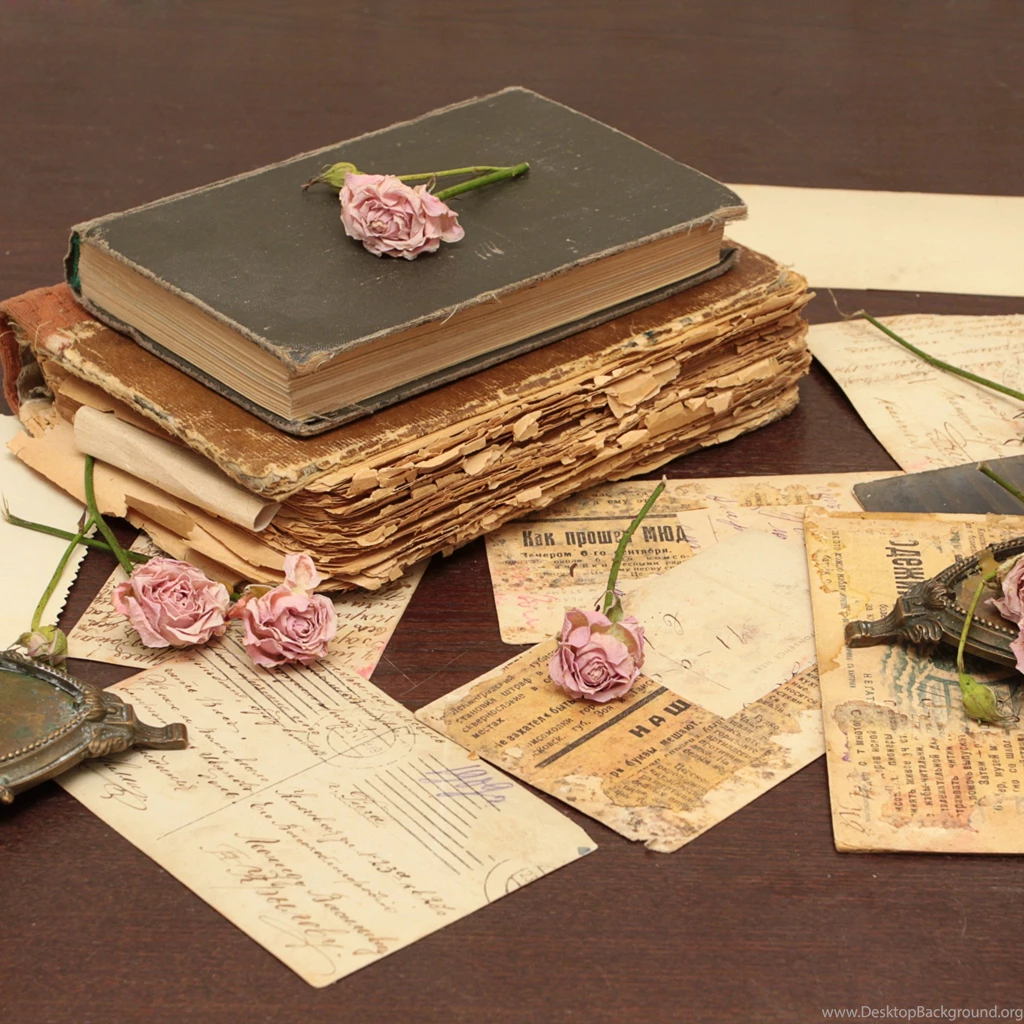 Download Wallpapers 2048x2048 Vintage, Books, Old, Flowers, Roses ...
