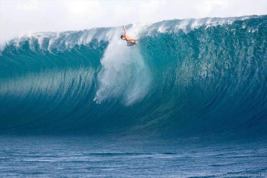 Surfing At Height Wallpapers