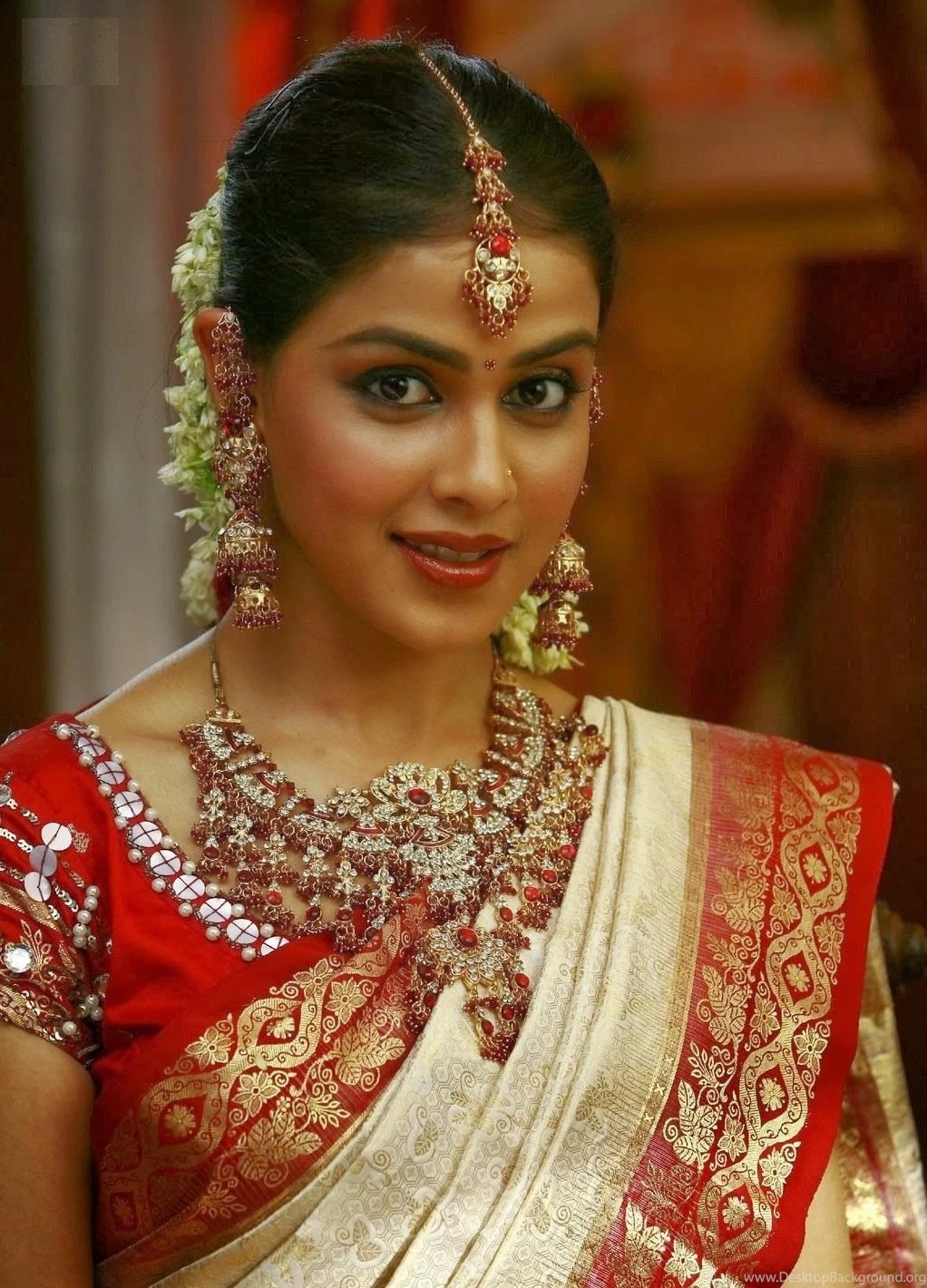 Genelia D'souza Marriage Hd Wallpapers In Dulhan Dress Free Hq