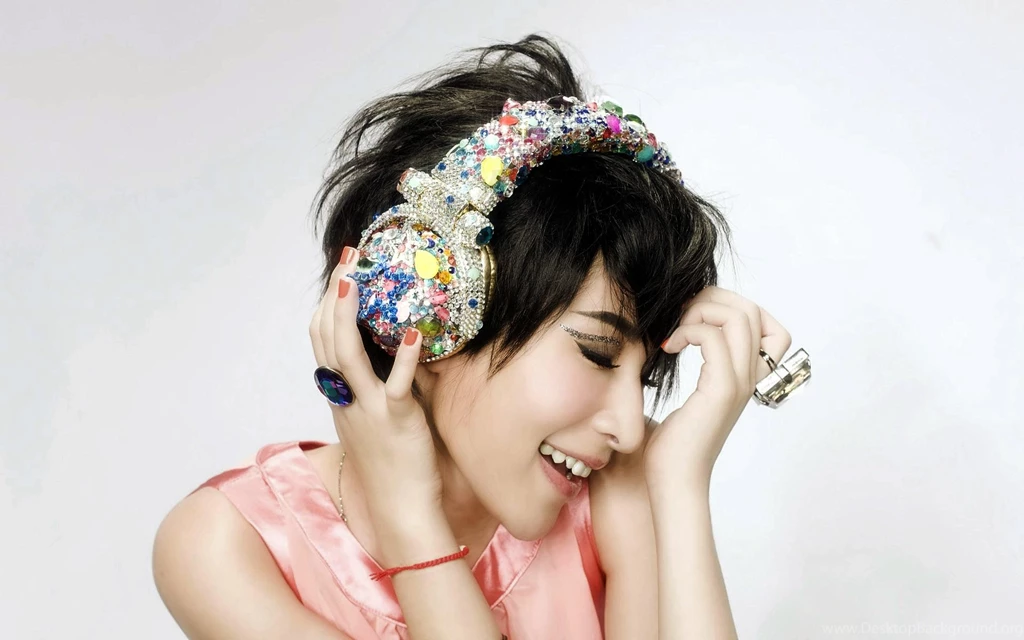 1920x1200 Crystal Sound Wallpaper, Music And Dance Wallpapers