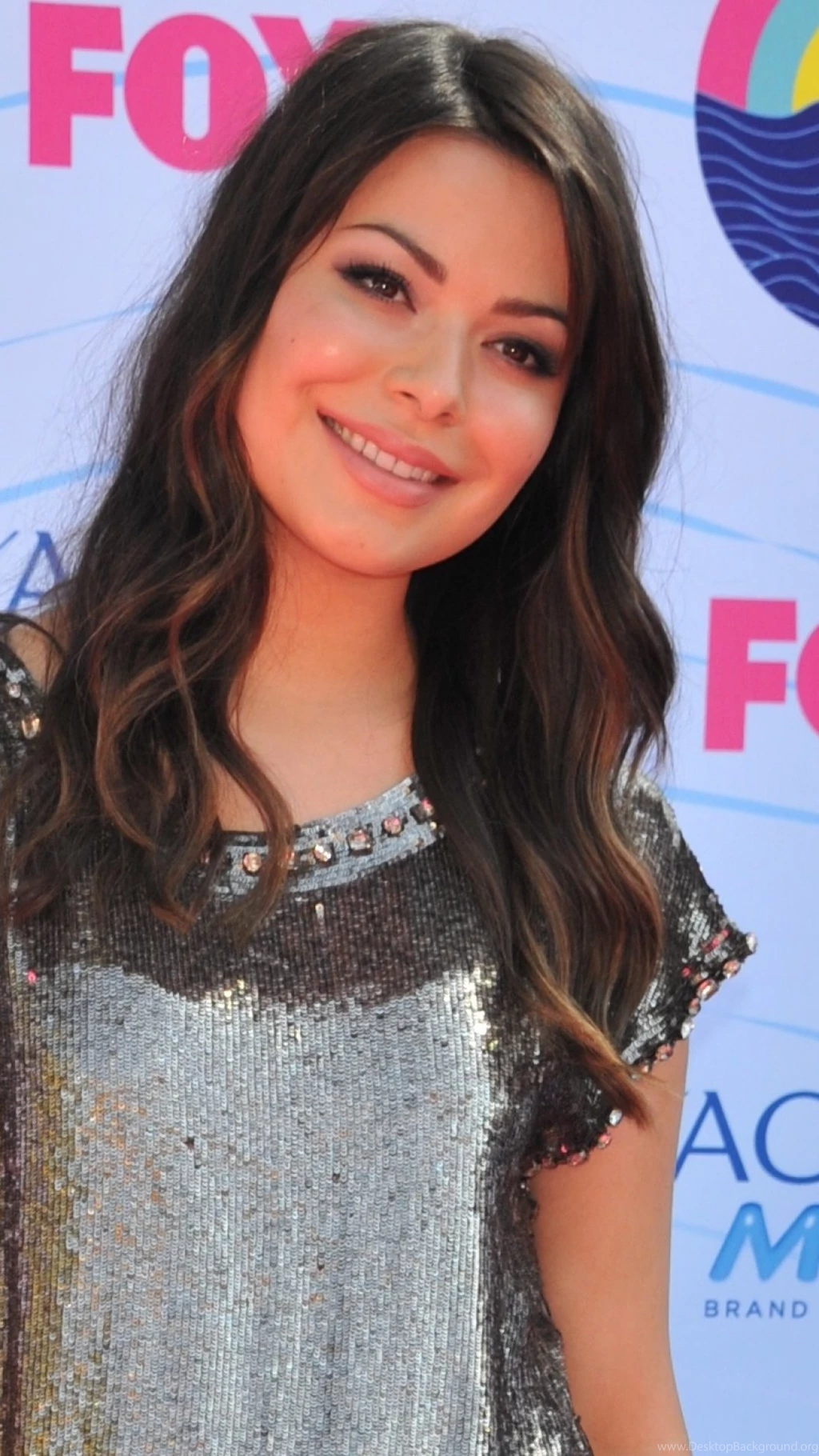 Download Wallpapers 1080x1920 Miranda Cosgrove, Brunette, Smile ...