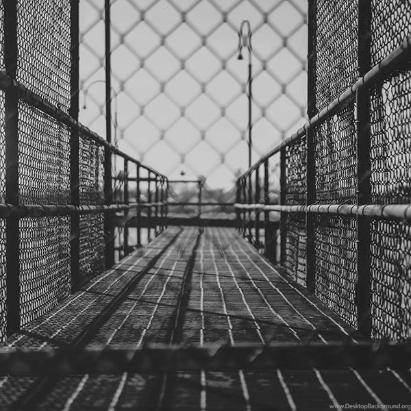 Papers.co Wallpapers Mm67 jungle gym city dark bw school art ...