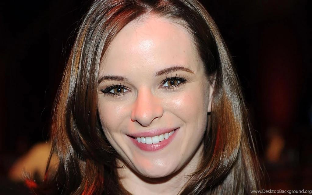 17+ Danielle Panabaker Wallpapers HD Download