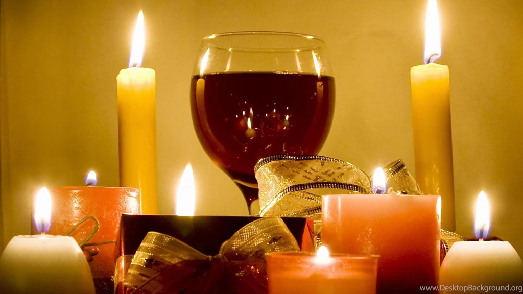 Christmas Candle Arch Wallpapers
