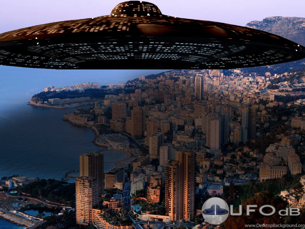 UFOdB.com UFO Wallpapers Huge UFO Over Monte Carlo