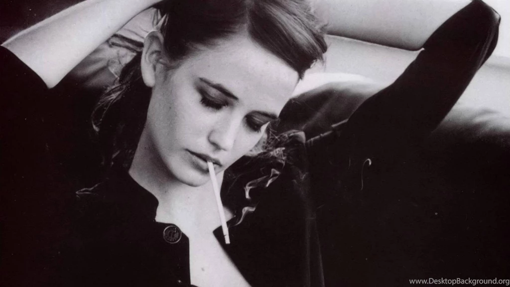 Eva Green Dark Shadows