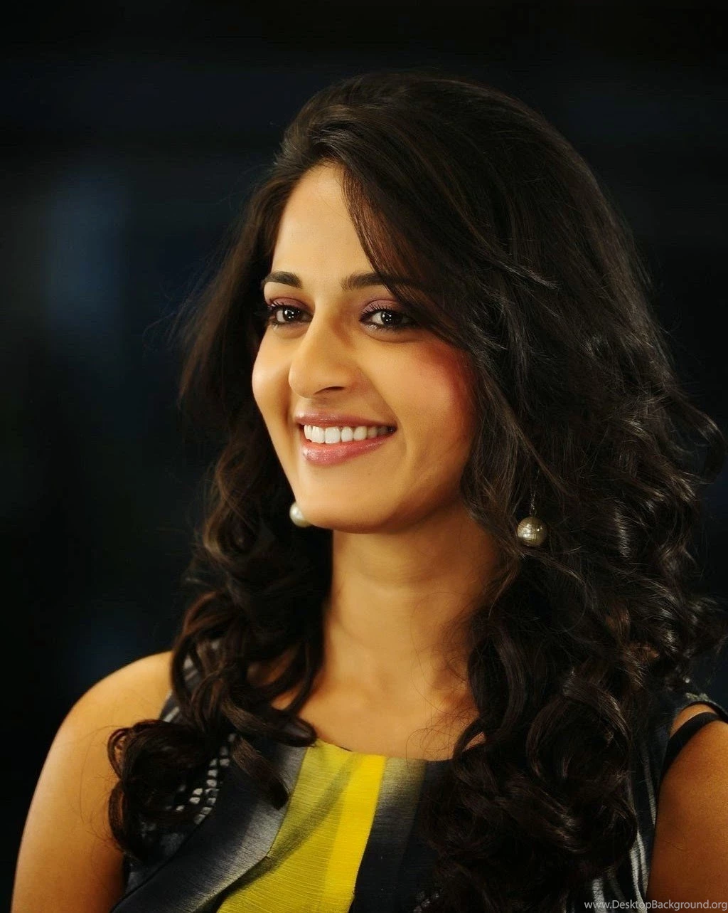 Anushka Shetty Hd Wallpapers 27