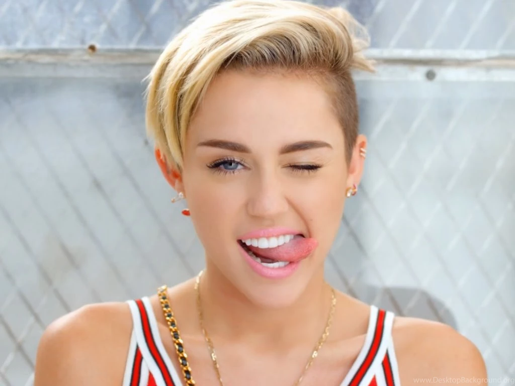 Miley Cyrus Wallpapers HD Picture • IPhones Wallpapers