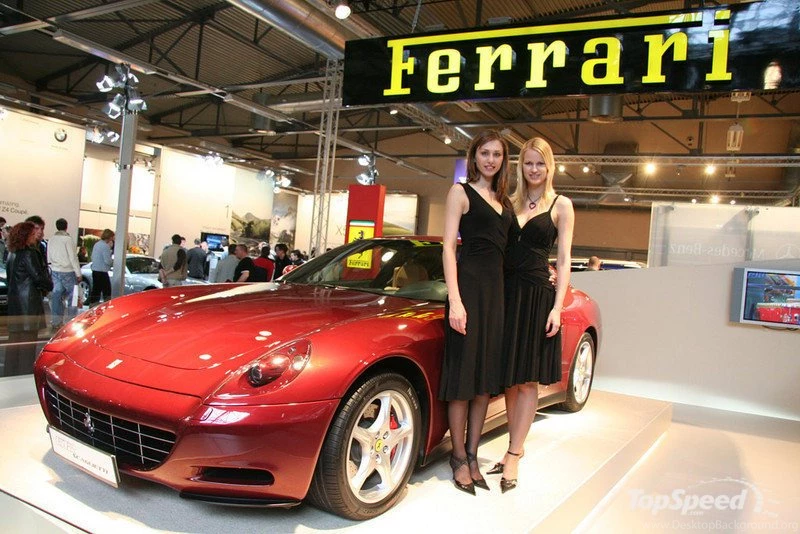 Cars And Insurance: Babes And Cars