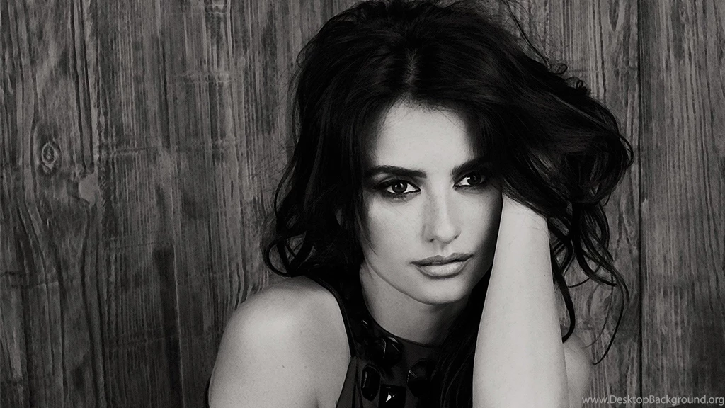 Penelope Cruz HD Wallpapers For Desktop Download