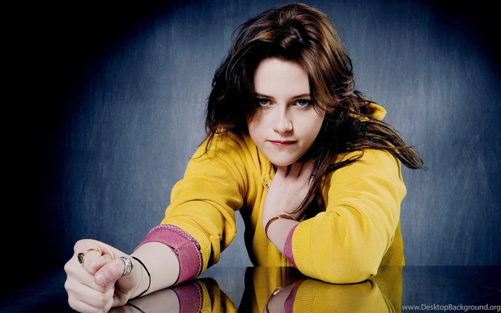 Kristen Stewart 2009 Wallpapers HD. Free Desktop Backgrounds 2016 In ...
