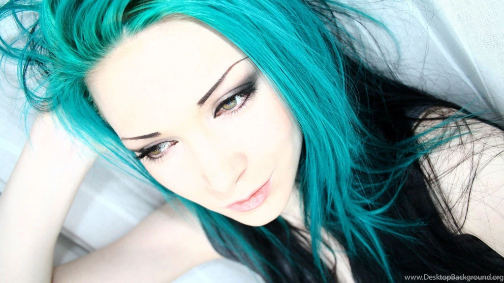 HD Cyan Hair Wallpapers