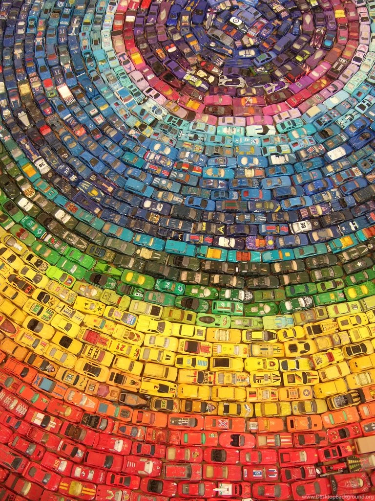 Toy Atlas Rainbow: 2,500 Hot Wheels Cars Turned Into Carpet