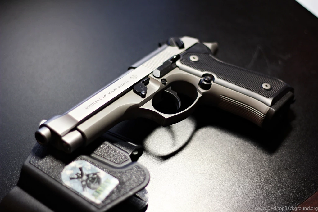 2 Beretta 92fs HD Wallpapers
