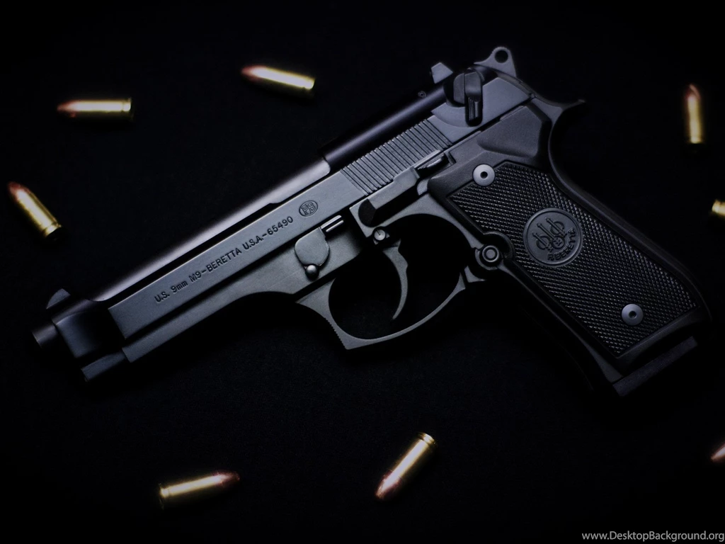 Beretta M9 Pistol Widescreen HD Wallpapers