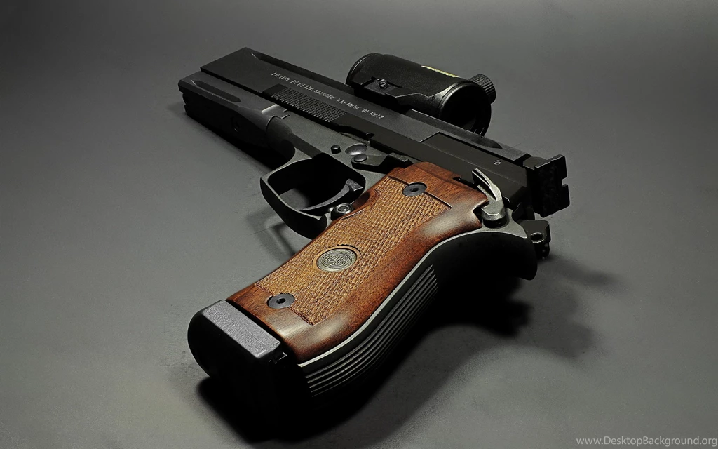 12 Beretta Pistol HD Wallpapers