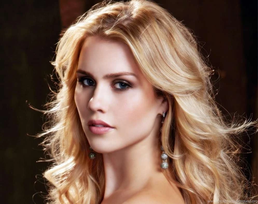 Claire Holt HD Images