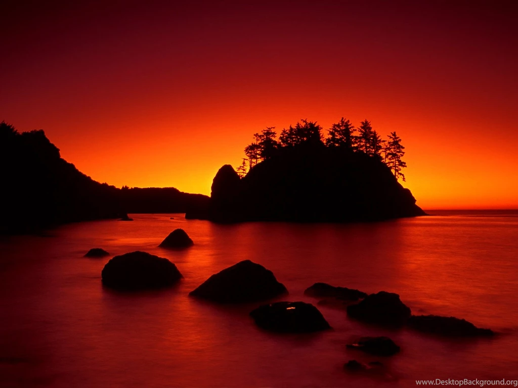 2560x1920 Red Sunset Ocean & Dark Island Desktop PC And Mac Wallpapers