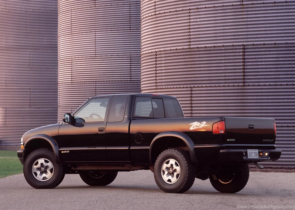 2002 Chevrolet S 10   Information And Photos   ZombieDrive