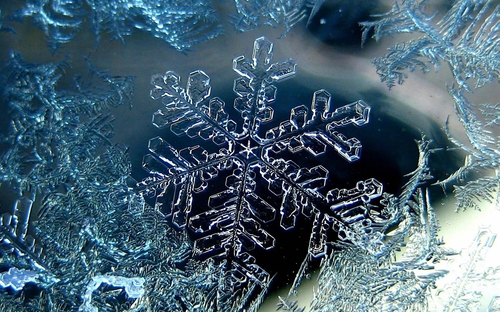 Frost Glass With Snowflake