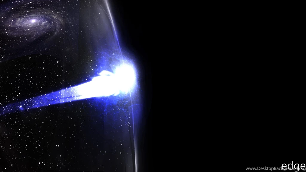 Flight Of The Comet In Space Wallpapers And Images Wallpapers ...