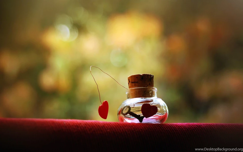 Love Background Images Pictures
