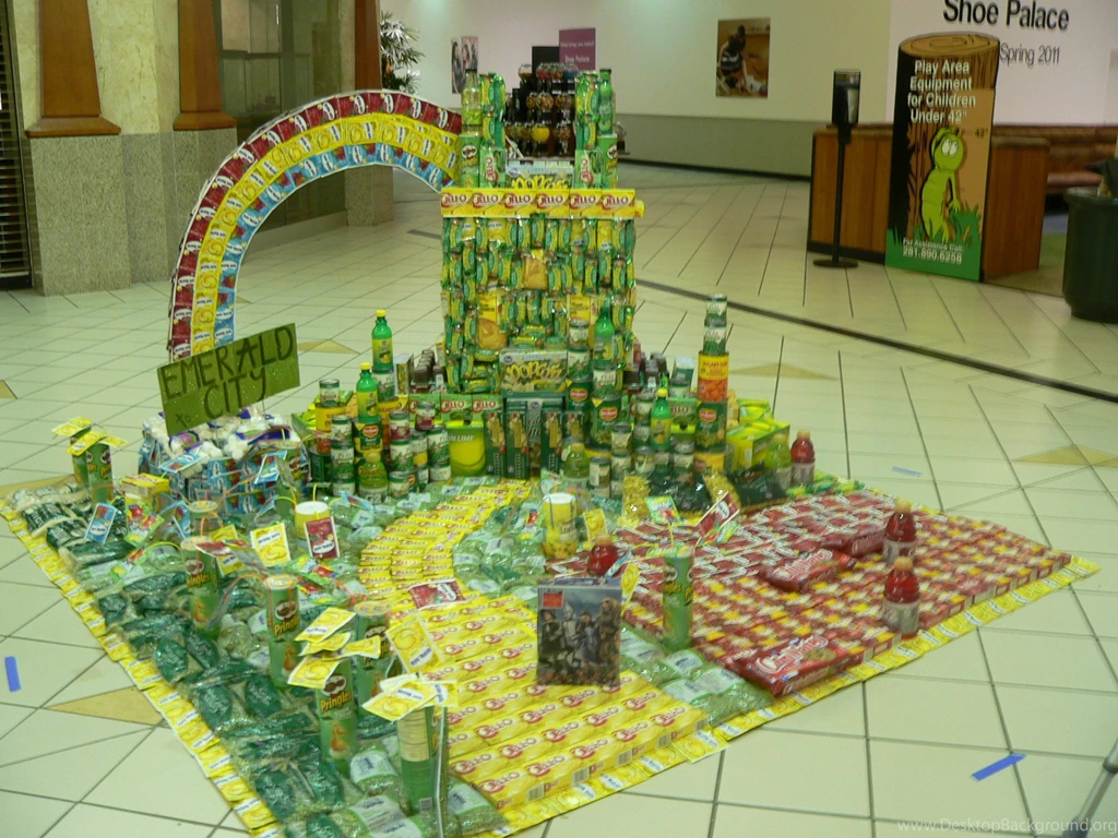 NAM's Art For The Hungry Sculptures On Display At Willowbrook Mall ...
