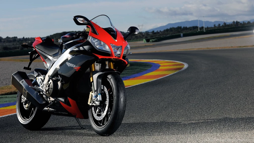 Aprilia RSV4 Nice Quality HD Bike Wallpapers Best Picture1 ...