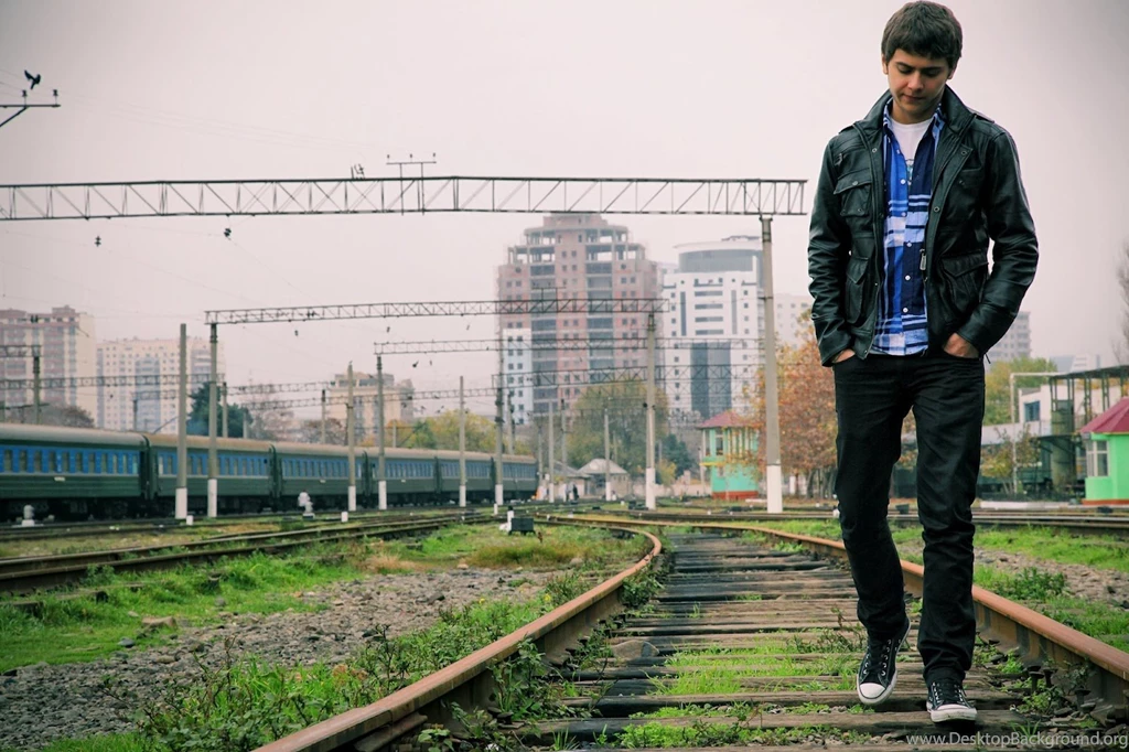 HD Wallpapers: Alone Wallpapers