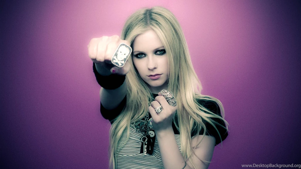 Download Wallpapers 3840x2160 Avril Lavigne, Skull, Backgrounds ...