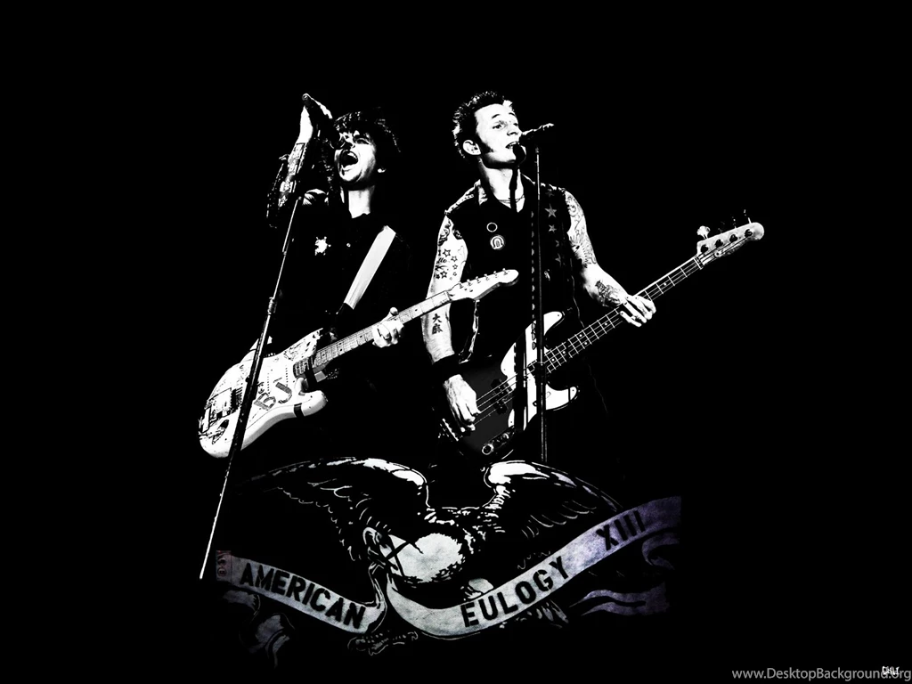 1st Step Billie Joe, Mike Dirnt And The Eagle.   Green Day ...