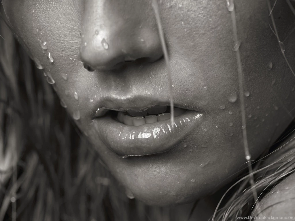Wet Girl Images, Tough Girl In Heavy Rain, She Is Hard To Beat ...