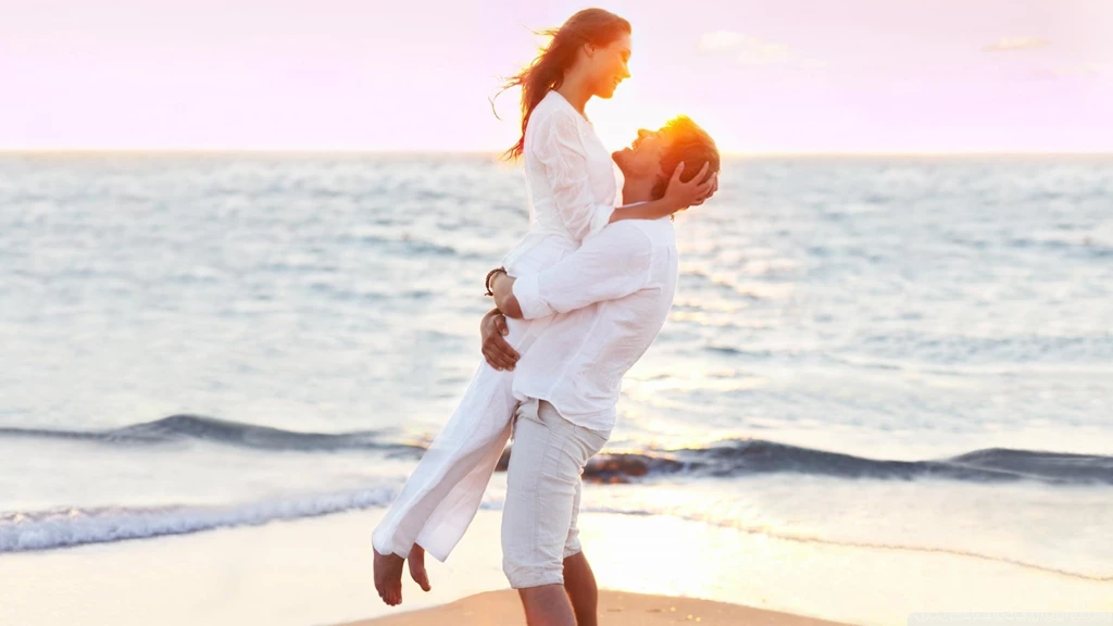 Love Hug HD Desktop Wallpapers : High Definition : Fullscreen : Mobile