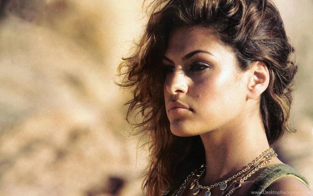 Eva Mendes Best Hairstyle 6   HDwallpaper4U.com
