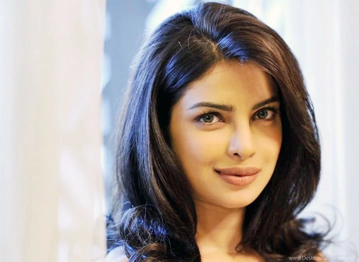 Download Free Latest HD Priyanka Chopra Wallpapers