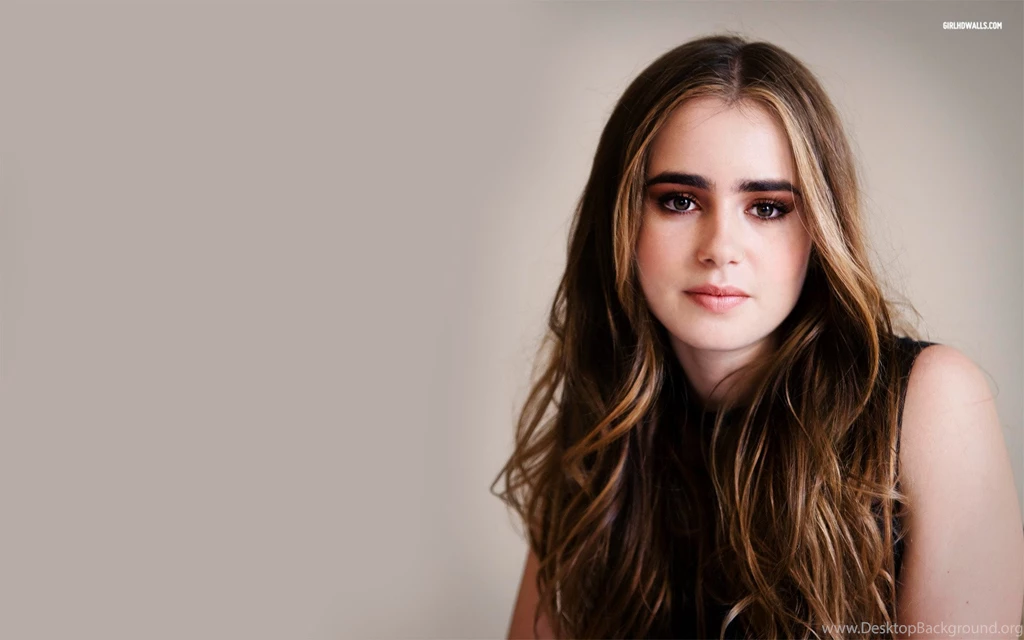 Lily Collins Wallpapers