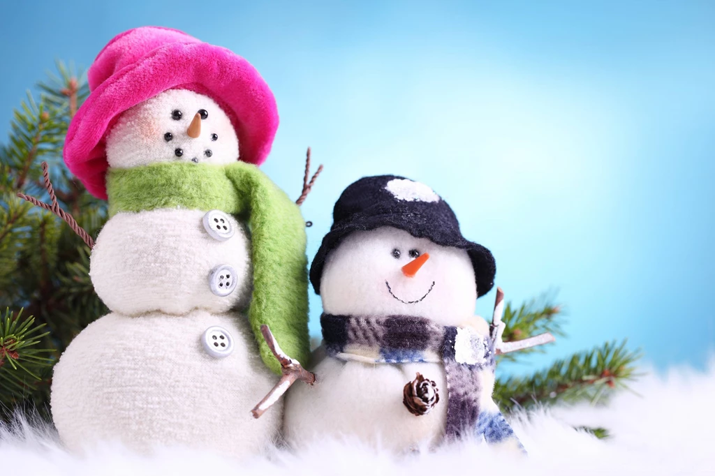 Cheerful Snowmen Wallpapers And Images Wallpapers, Pictures, Photos