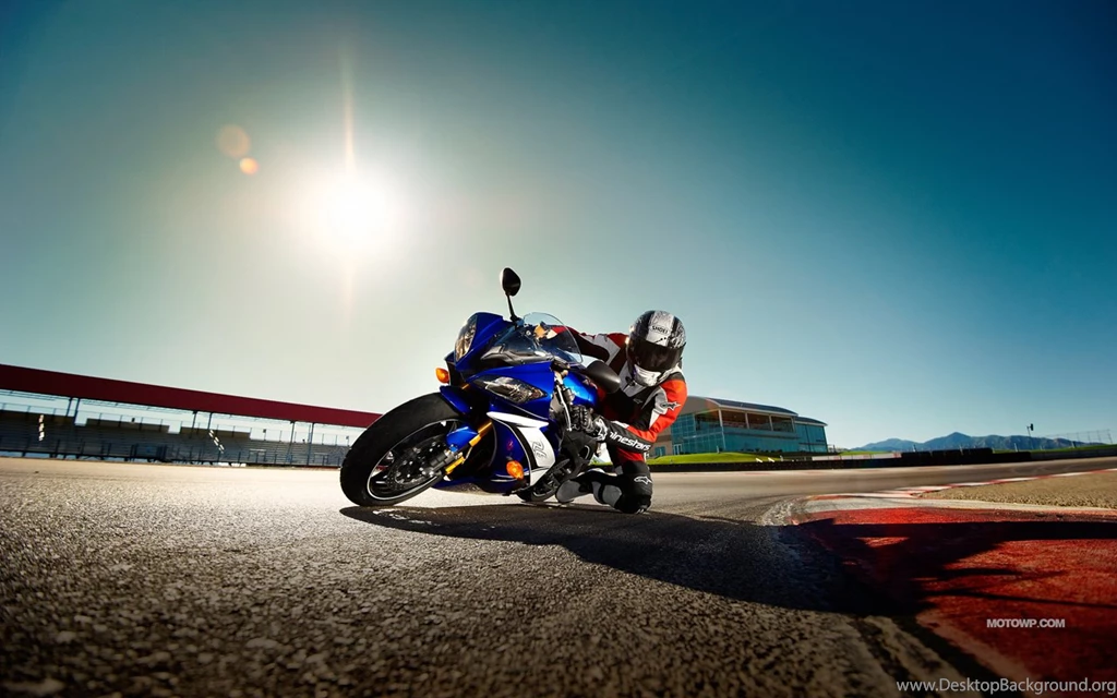 Yamaha YZF R6 Wallpapers 2011