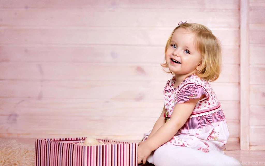 Hd Cute Baby Girls Hd Wallpapers Free Hd Wallpapers