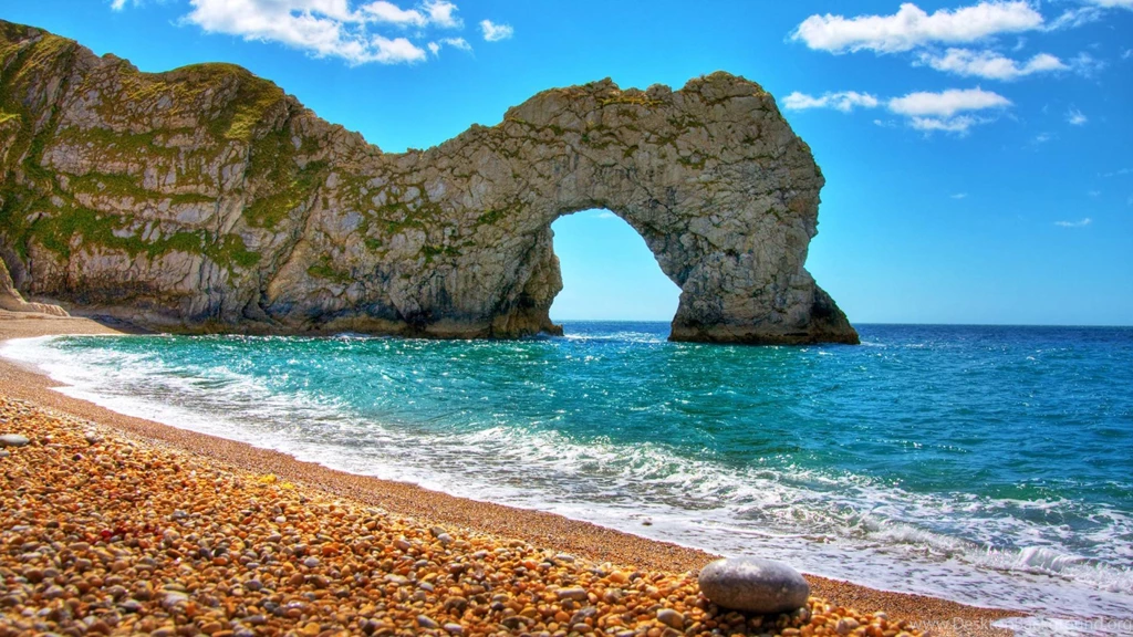 Rocks Door Beach HD Wallpapers