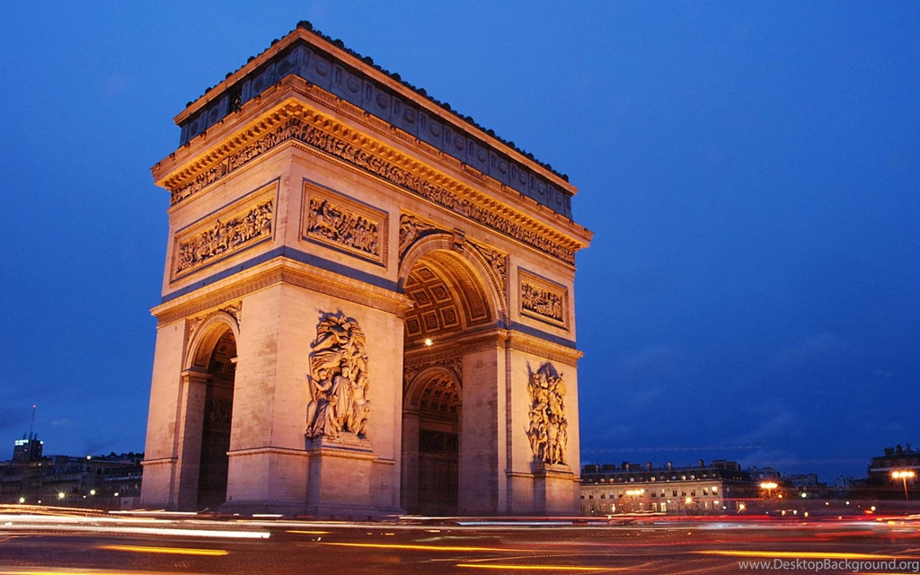 Arc De Triomphe Monument Photo