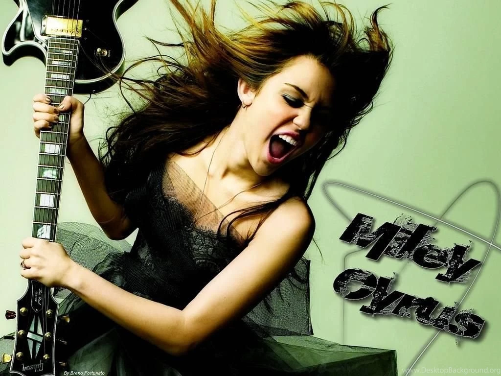 Miley Cyrus Wallpapers For Desktop