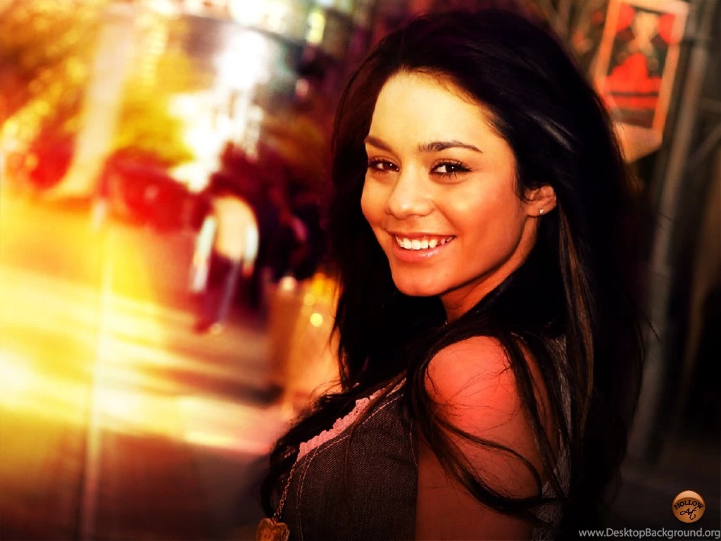 Vanessa Hudgens Cute Wallpapers